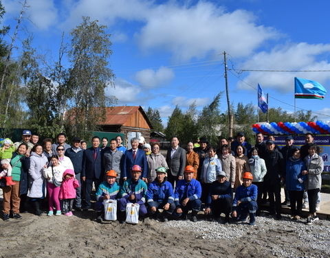 Торжественное мероприятие, посвященное запуску газа на объекте «Внутрипоселковые газовые сети с.Бердигестях Горного улуса Республики Саха (Якутия)».
