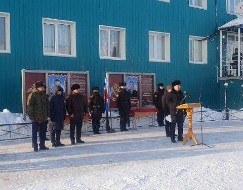 Биир дойдулаахпытыгар, байыаннай операцияҕа хорсуннук кыттыбыт Егор Татариновка Дьокуускайга памятнай стенда арыйдылар